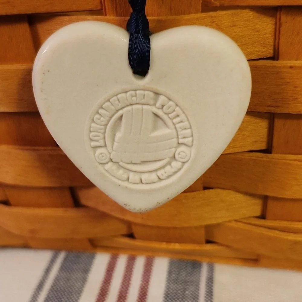 Longaberger Hartville Tour Basket with Heart Tag